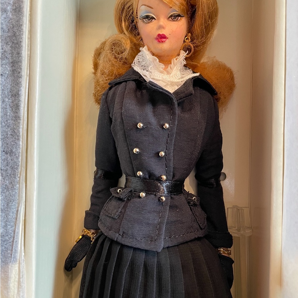 “Pretty Pleats” Barbie Doll Fashion Model Collection - 2006
